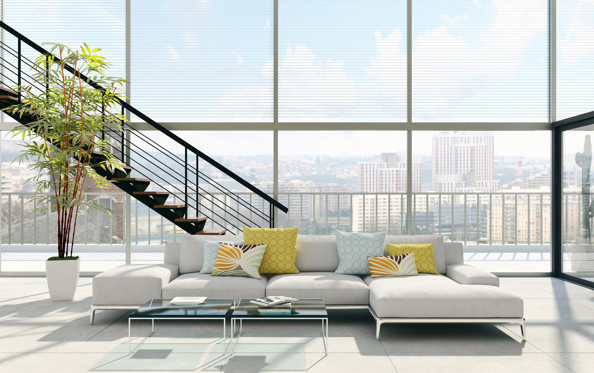 apartament luminos cu balcon în oraș
